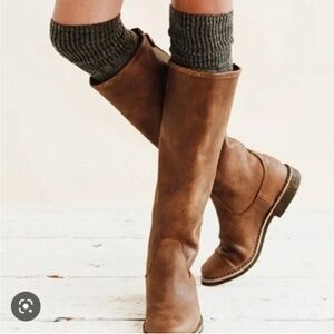 Roots Brown Women's Winter Boots